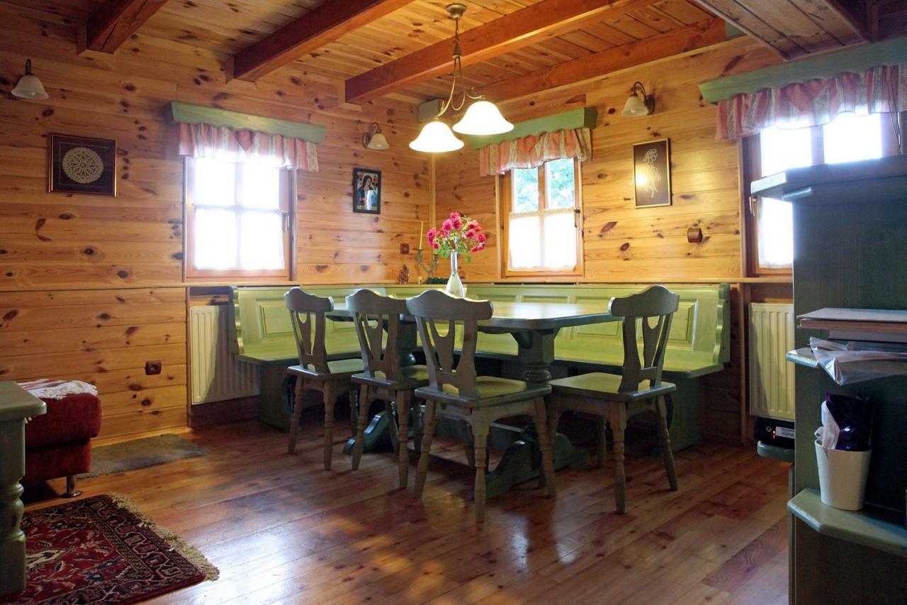 Natural Wooden Sweetheart Padeski Vrh Zewnętrze zdjęcie